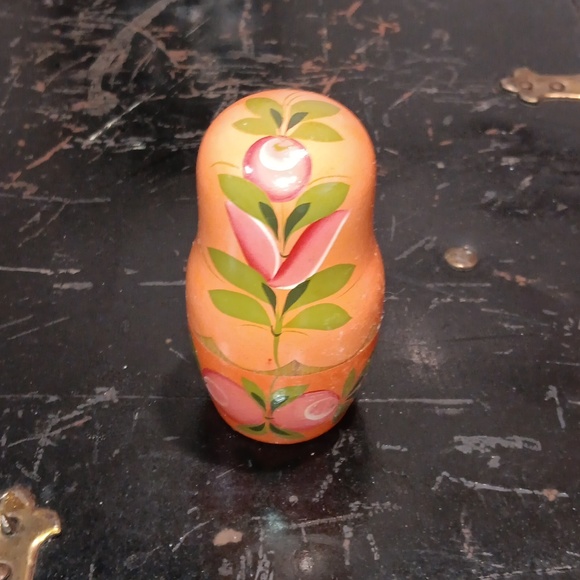 LENINGRAD NESTING DOLL.. 1988.. #5639 - Picture 3 of 5